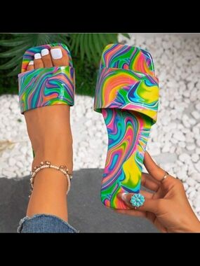 Womens Colorful Swirl Slide Sandals Size 36, Flat Slip On Pool Beach Shoes.